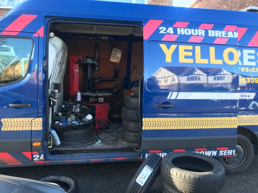 Yellow Tyres Mobile Tyre Repair Services in London
