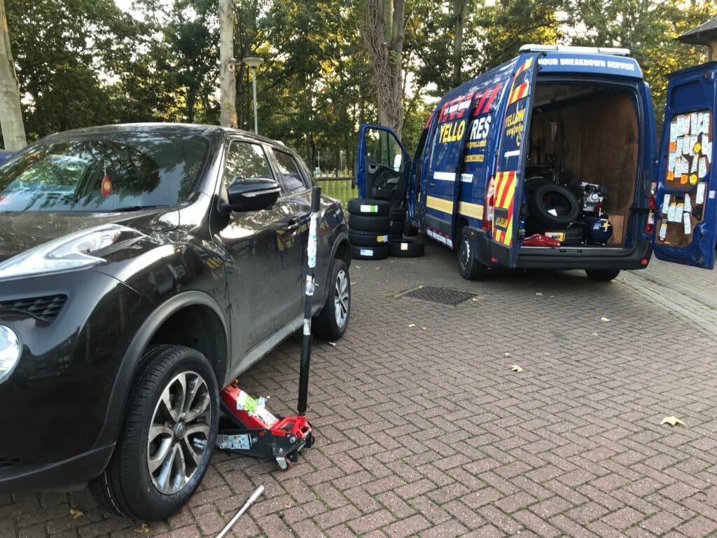 Yellow Tyres Provides New Replacement Tyres For SUVs With Mobile Fitting in London and Essex